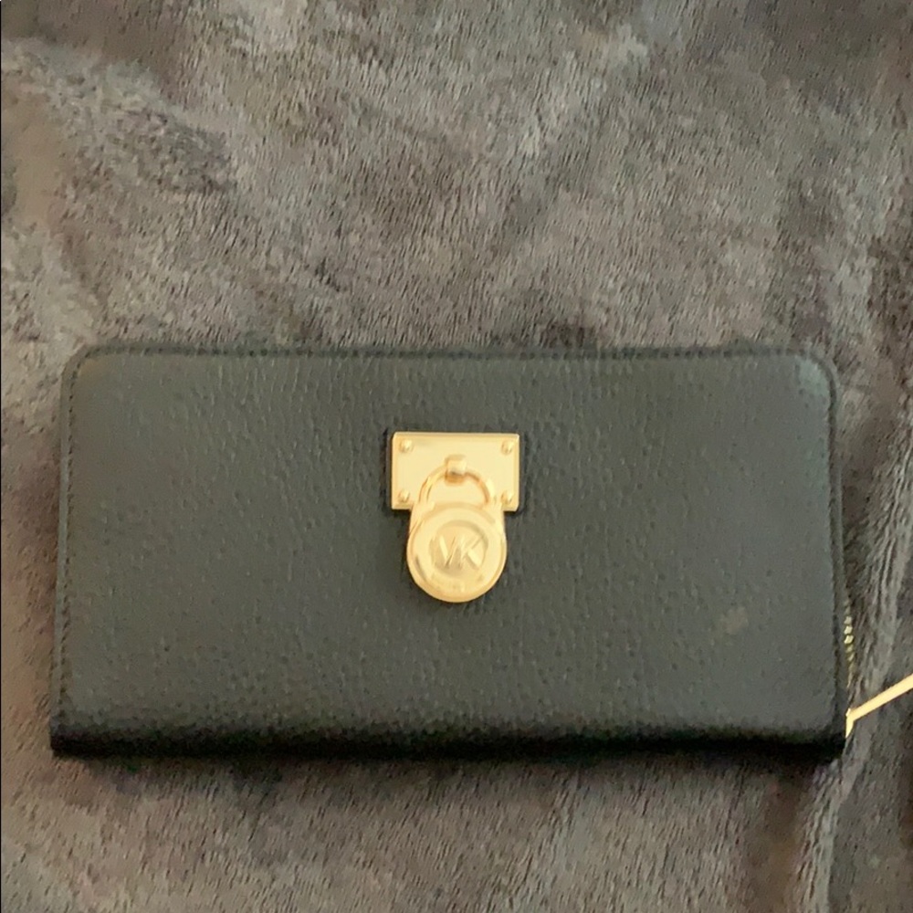 MK wallet